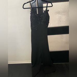 Black fashion nova jumpsuit, size small